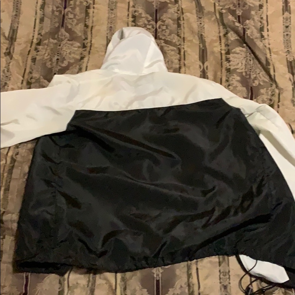 jacket - Picture 3 of 3